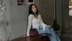 Pevita Pearce Soroti Kabut Asap Kalimantan yang Sampai ke Malaysia