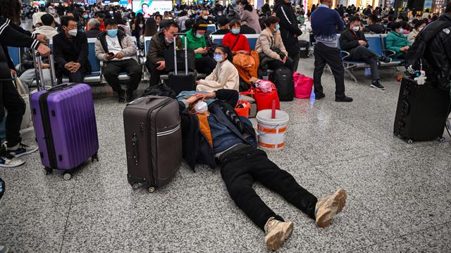 Migrasi Tahunan Warga China Jelang Tahun Baru Imlek