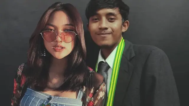 6 Editan Foto Marion Jola Bareng Fans Ini Bikin Ketawa Geli