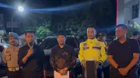 Kapolres Kota Tangerang, Kombes Pol Sigit Dany menjelaskan soal mobil dinas Polri bawa atribut kampanye di Tangerang. (Pramita Tristiawati)
