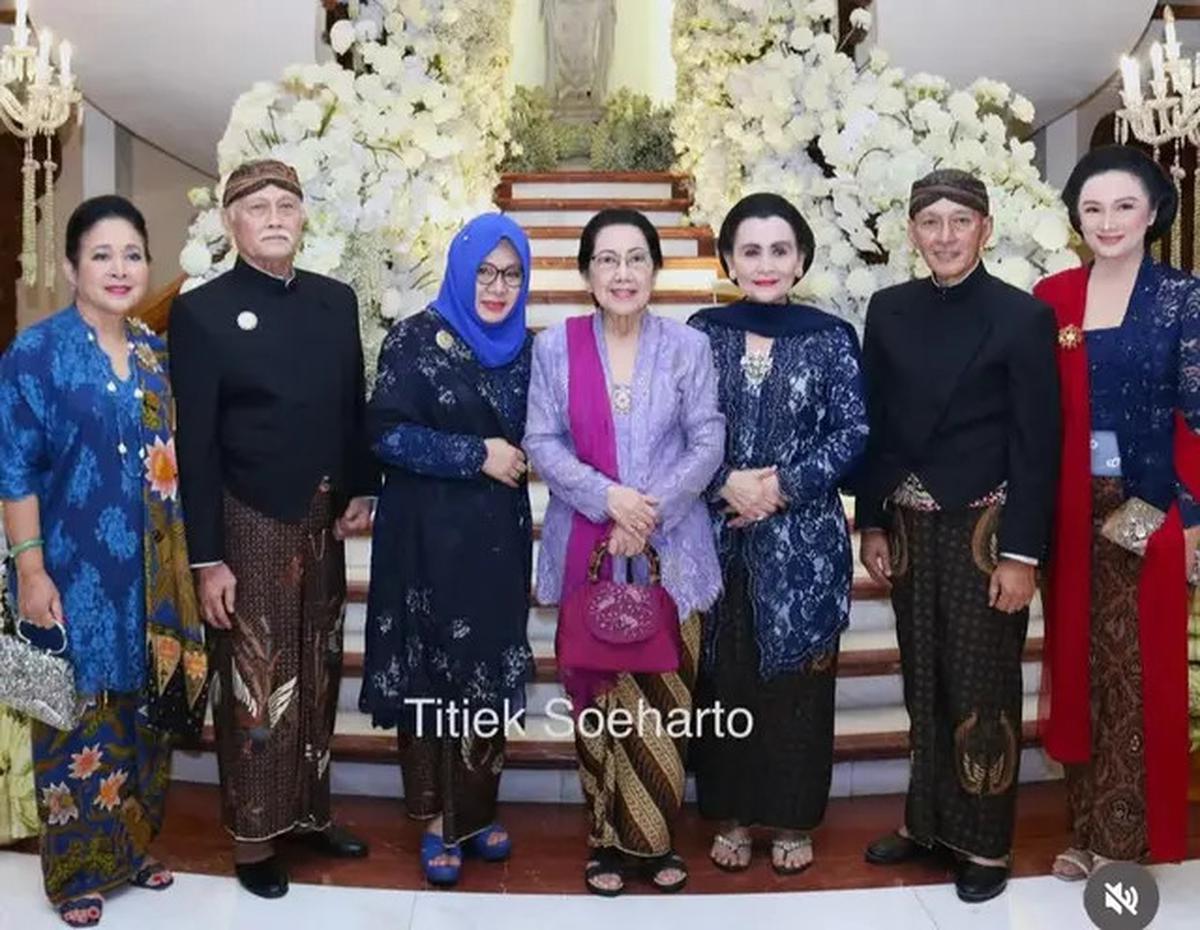Tanpa Mayangsari, 6 Potret Penampilan Terbaru Keluarga Cendana Kembali Berkumpul di Pernikahan Cicit Soeharto