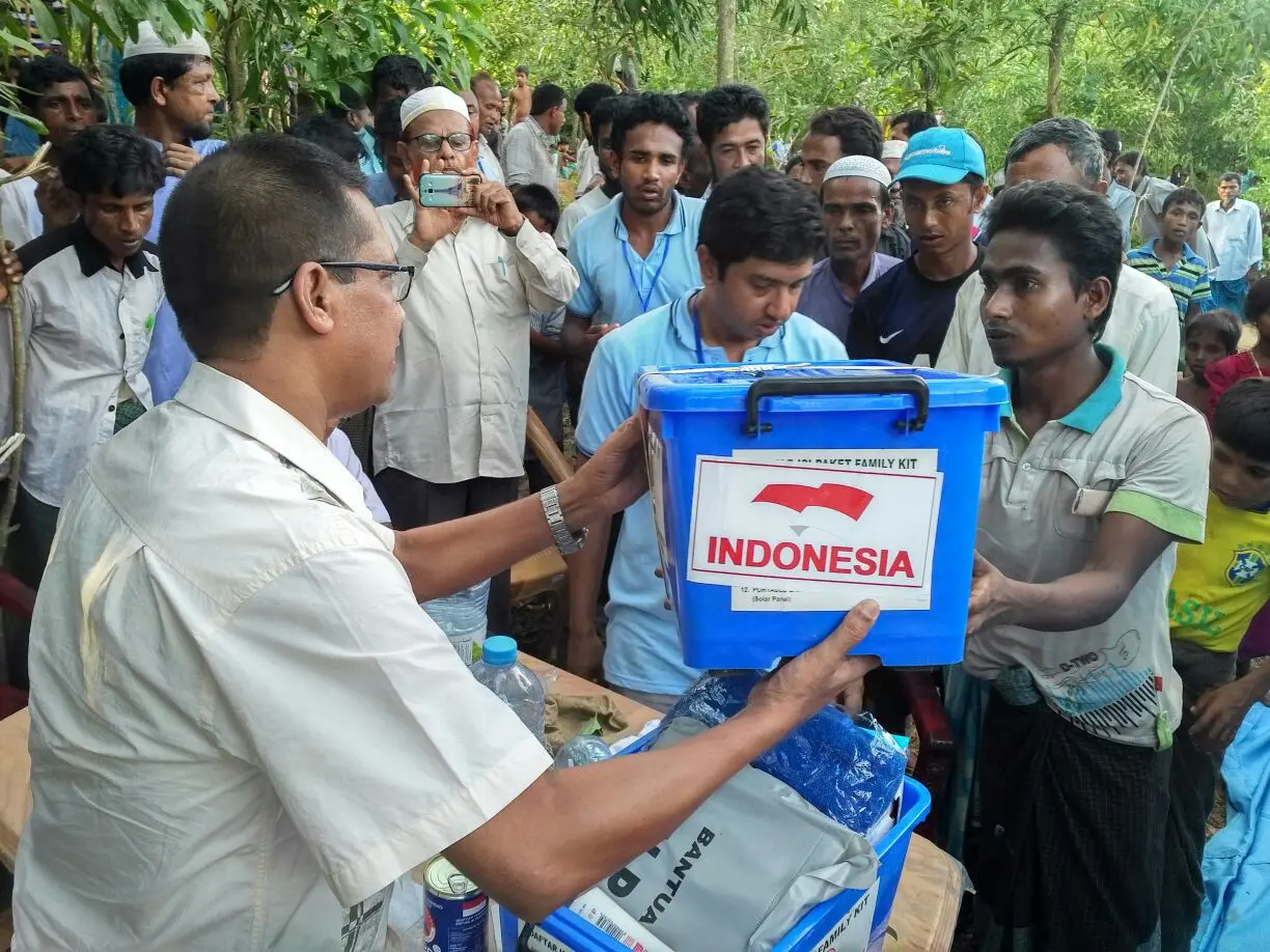 Bantuan dari RI untuk pengungsi Rohingya dari Rakhine State, Myanmar di Bangladesh. (Dokumentasi KBRI Dhaka)