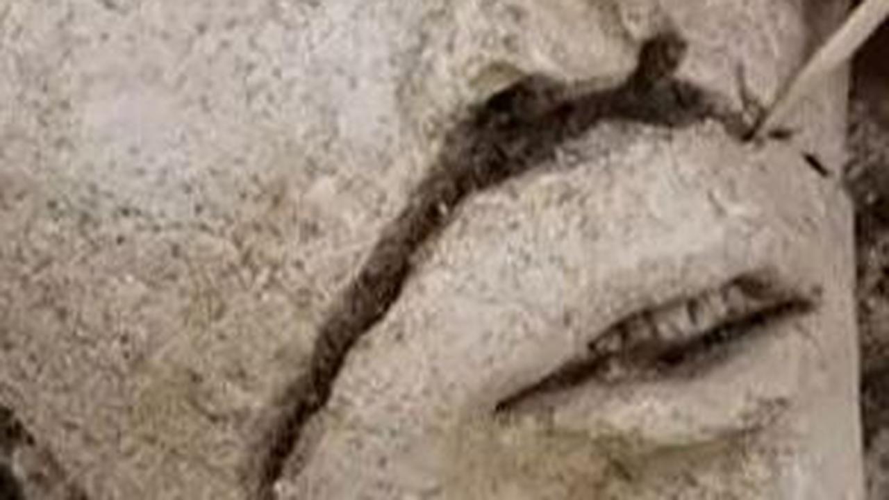 Patung Dewa Jagung Bangsa Maya Berusia 1300 Tahun Ditemukan dalam Kolam, Tersisa Hanya Kepalanya