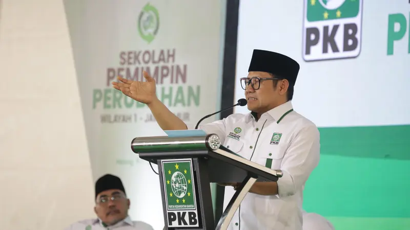 Ketua Umum Partai Kebangkitan Bangsa (PKB) Abdul Muhaimin Iskandar saat membuka kegiatan Sekolah Pemimpin Perubahan (SPP) Wilayah 1 Jawa Timur.