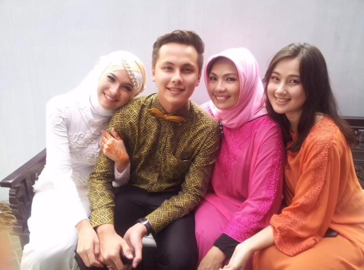7 Potret Adik Andhika Pratama yang Cantik-cantik, Wajah Mirip Elea Anak Ussy Sulistiawaty