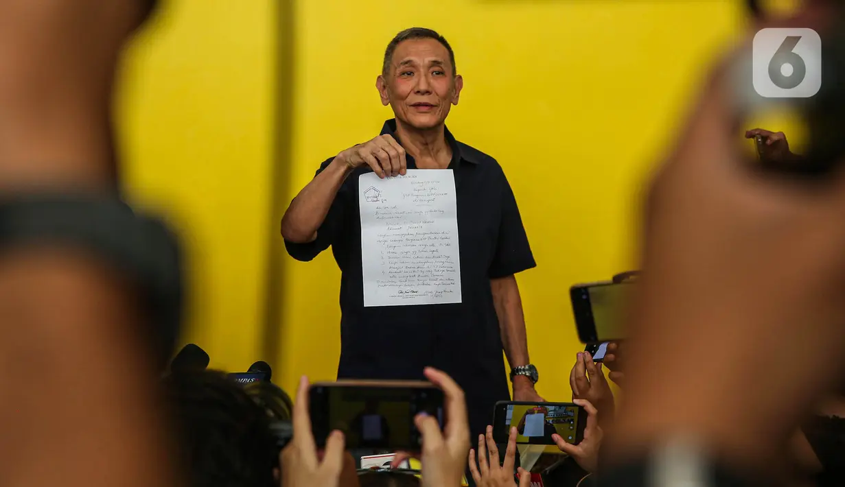 Jusuf Hamka mengaku belum menjalin komunikasi dengan Airlangga soal keputusan mundur sebagai kader Golkar. (Liputan6.com/Angga Yuniar)