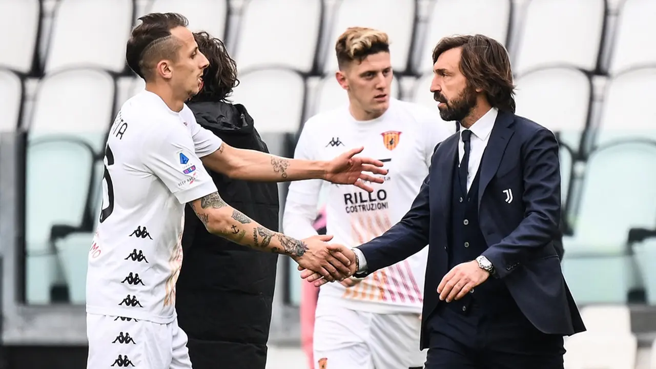 Pelatih Juventus, Andrea Pirlo.