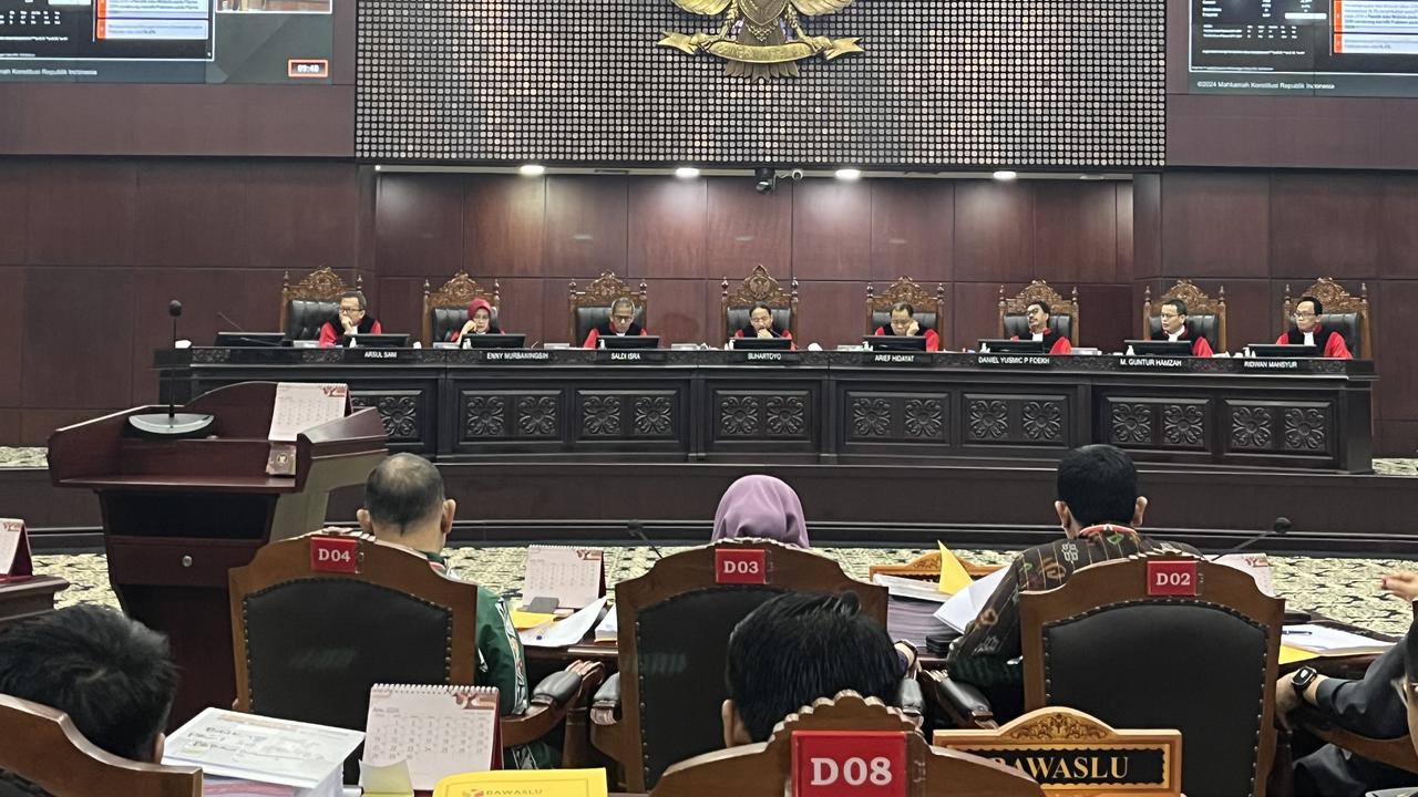 MK Ubah UU Pemilihan Kepala Daerah, Pejabat Daerah dan TNI-Polri Tak Netral Kini Bisa Dipidana