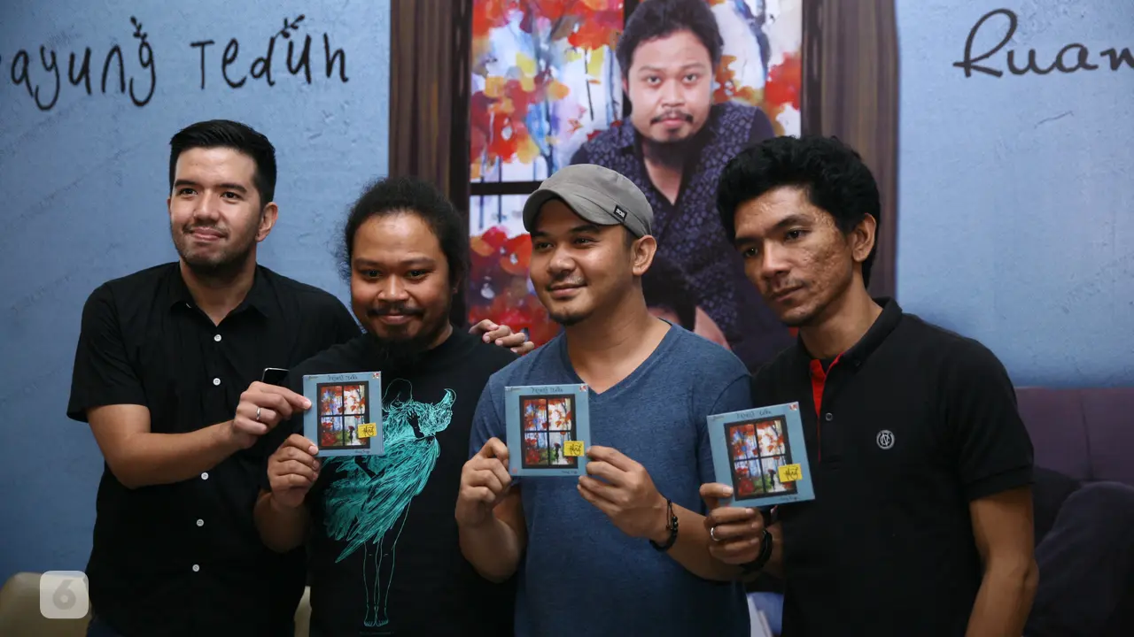 [Bintang] Payung Teduh