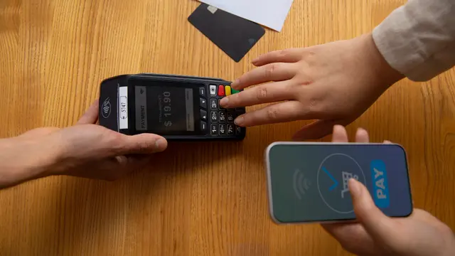 Ilustrasi cashless