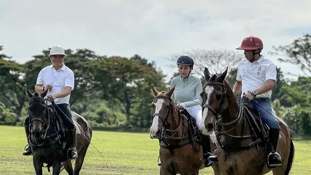 Nikita Mirzani saat berkuda, sumber Instagram: @nikitamirzanimawardi_172