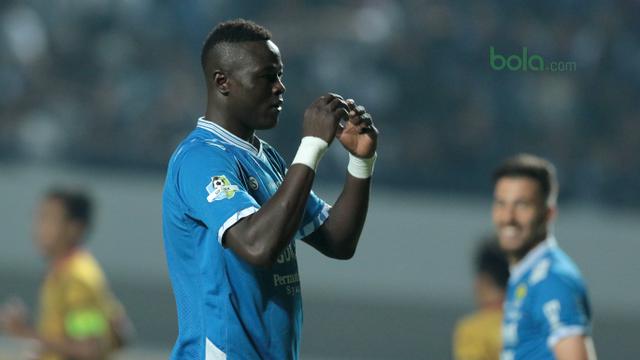 Persib Bandung, Mitra Kukar, Liga 1 Indonesia, Bola.com, Ezechiel N'Douassel