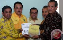 Anggota DPR Robert Kardinal Dukung Soeharto Jadi Pahlawan Nasional, Ungkap Jasa Besar di Papua