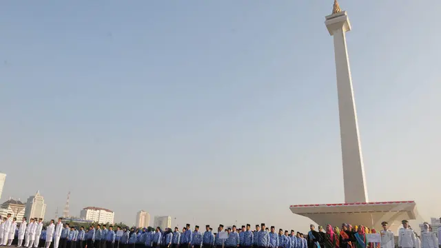 Gagahnya Jokowi Saat Jadi Pemimpin Upacara