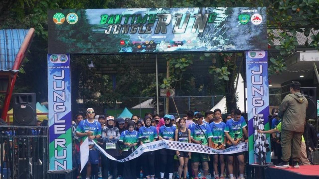 Lebih dari 650 Pelari Taklukkan Tebing Karst: Jungle Run Bantimurung 2025 Ajak Masyarakat Jaga Konservasi