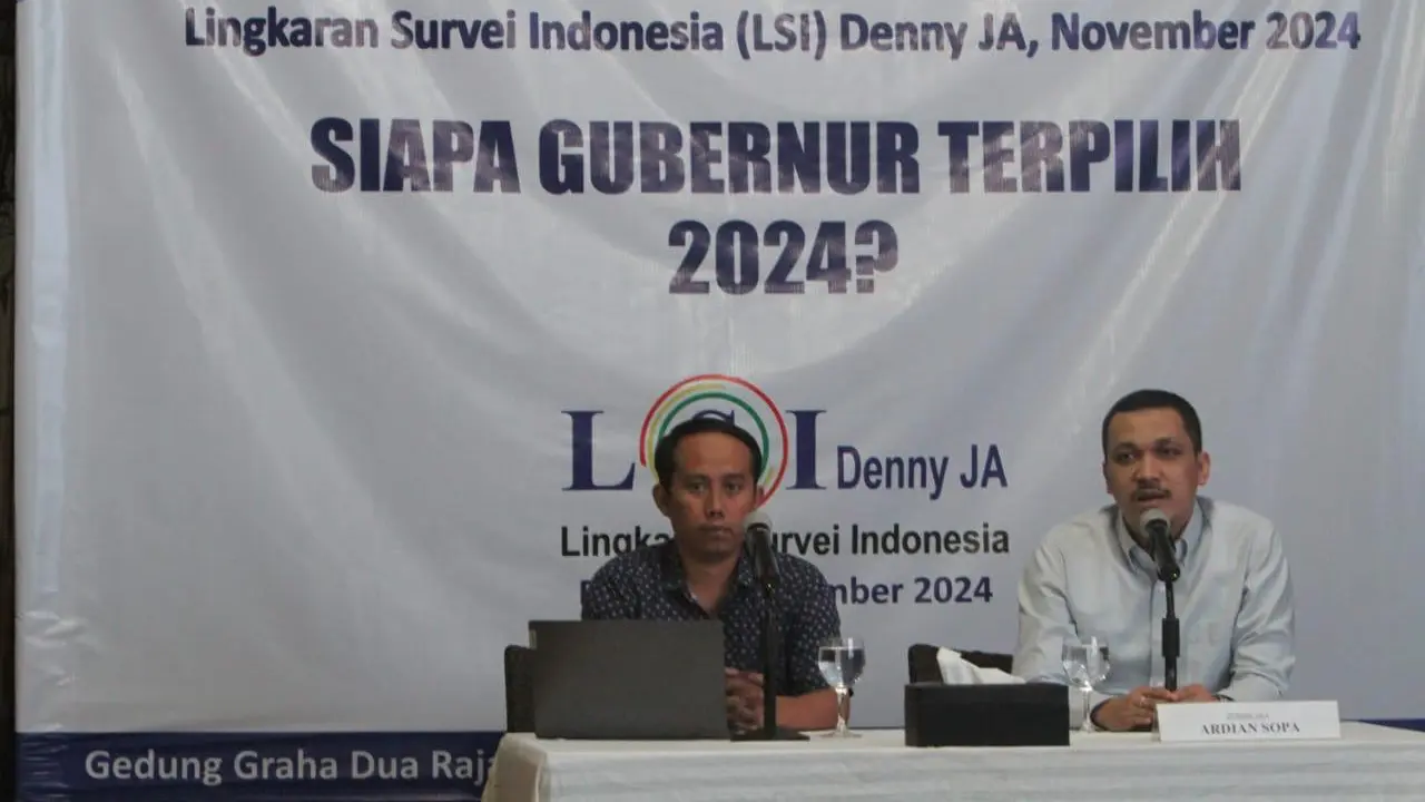 Peneliti senior LSI Denny JA, Ardian Sopa menyampaikan hasil hitung cepat Pilkada Jakarta 2024. (Istimewa)