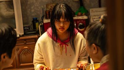 3 Fakta Menarik Film My Daughter is a Zombie yang Tayang di Vidio