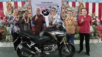 PT Astra Honda Motor meresmikan Teaching Factory (TEFA) di SMK PGRI 2 Kabupaten Badung, Bali (Otosia.com/Nazarudin Ray)