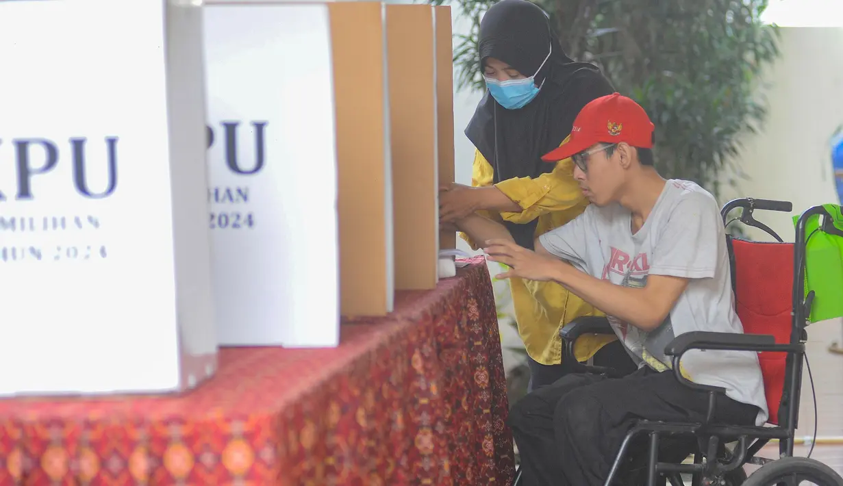 Pemilihan Kepala Daerah (Pilkada) Serentak 2024 berlangsung di 545 daerah dengan rincian 37 Provinsi, 415 Kabupaten, dan 93 Kota. (merdeka.com/Arie Basuki)