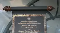 Potret Undangan Pernikahan Al Ghazali dan Alyssa Daguise, Bak Gulungan Surat Kerajaan
