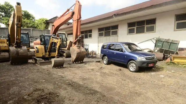 Status Gunung Agung Awas, KemenPUPR Siagakan Alat Berat
