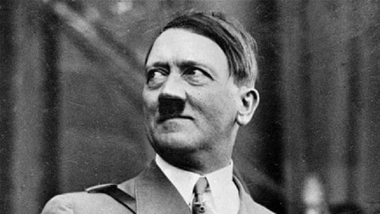 Adolf Hitler (AP)