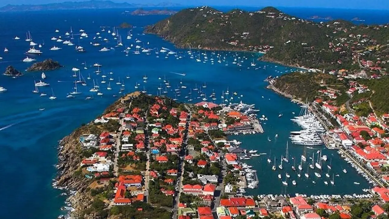 Saint Barthelemy merupakan bagian dari Prancis di Laut Karibia