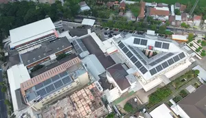 PLTS Atap 416 kWp Terpasang di RS Mardi Rahayu, Operasional 24 Jam