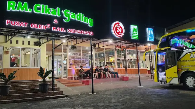 Tempat Makan Enak Dekat Saloka Theme Park Semarang Tahun 2026