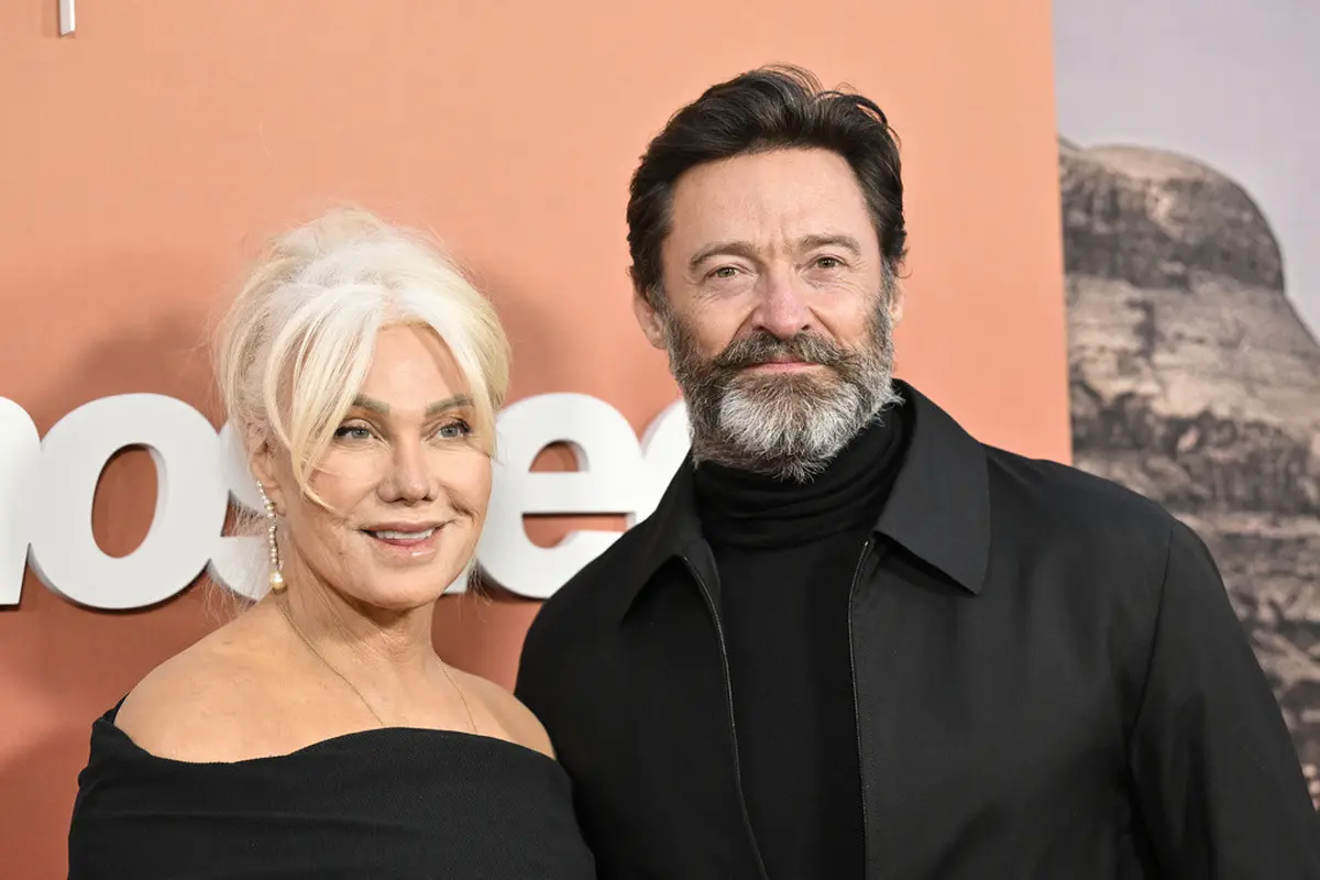 Hugh Jackman dan Deborra-Lee Furness pada 18 April 2023. (Evan Agostini/Invision/AP, File)