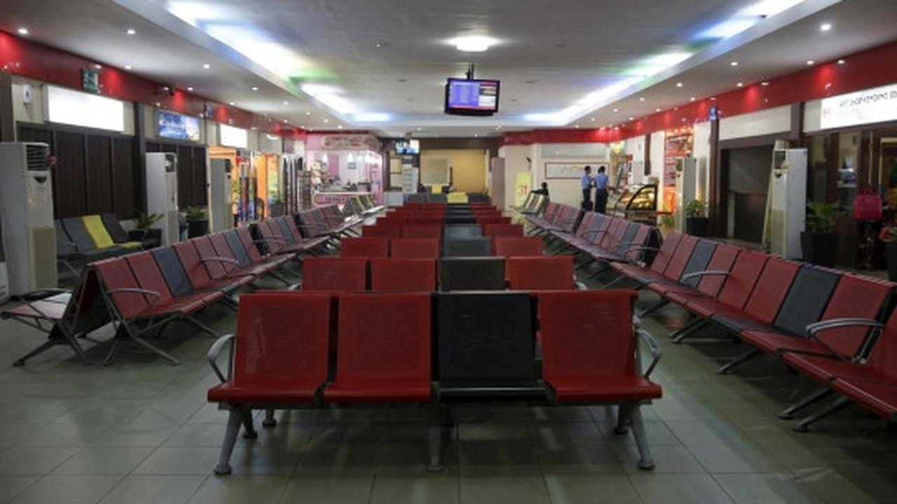 Aktivitas warga Jambi dikepung kabut asap