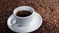 Kebiasaan Sepele Saat Minum Kopi Ternyata Bisa Memicu Migrain