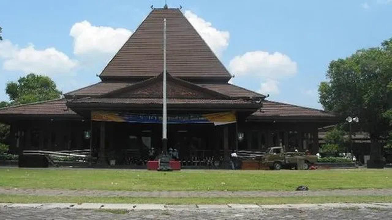 Politikus PDIP Aria Bima: DPR tak Tertarik Bahas Usulan Daerah Istimewa Surakarta