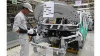 Mitsubishi menggunakan 40 persen robot dalam memproduksi Xpander (Mitsubishi)
