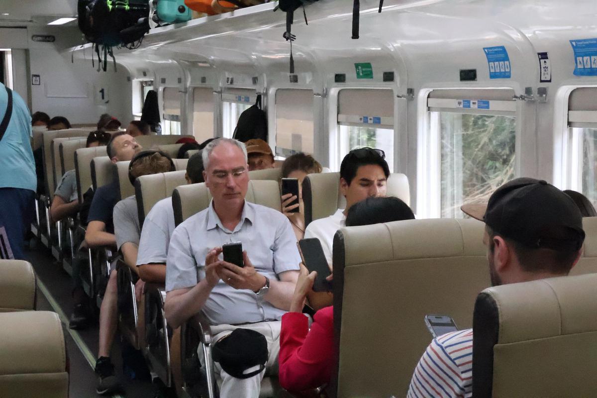 Yogyakarta dan Solo Jadi Magnet Wisatawan Asing, Puluhan Ribu Pilih Kereta Api