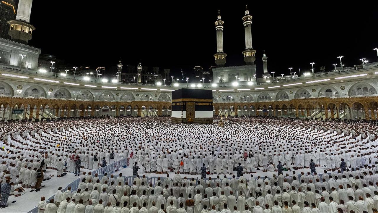 FOTO: Lautan Jamaah Haji  Padati Makkah Jelang Puncak Haji