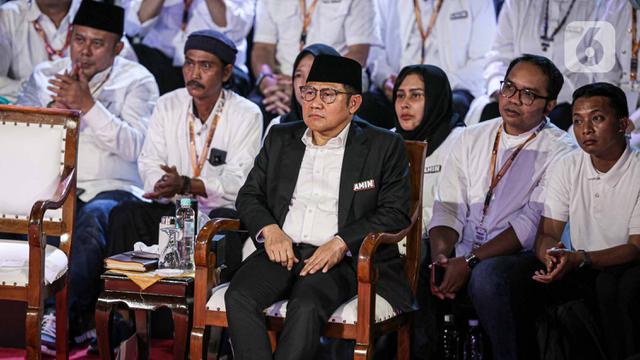 Ekspresi Para Capres/Cawapres saat Paparan Visi Misi pada Debat Perdana Pilpres 2024