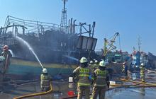 4 Kapal Nelayan Terbakar di Muara Baru, Sempat Ada Teriakan