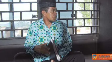 Citizen6, Palu: Kejari Palu jebloskan Kepala Badan Narkotika Kota Palu, Hamzah Rudji ke Rutan Kelas II A Palu, terkait kasus dugaan korupsi pembangunan Sekolah Luar Biasa (SLB), Senin (19/4). (Pengirim: Nanang Kurniawan)