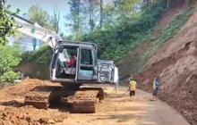 Longsor Teratasi, Jalur Selatan Garut Normal Dilintasi Kendaraan