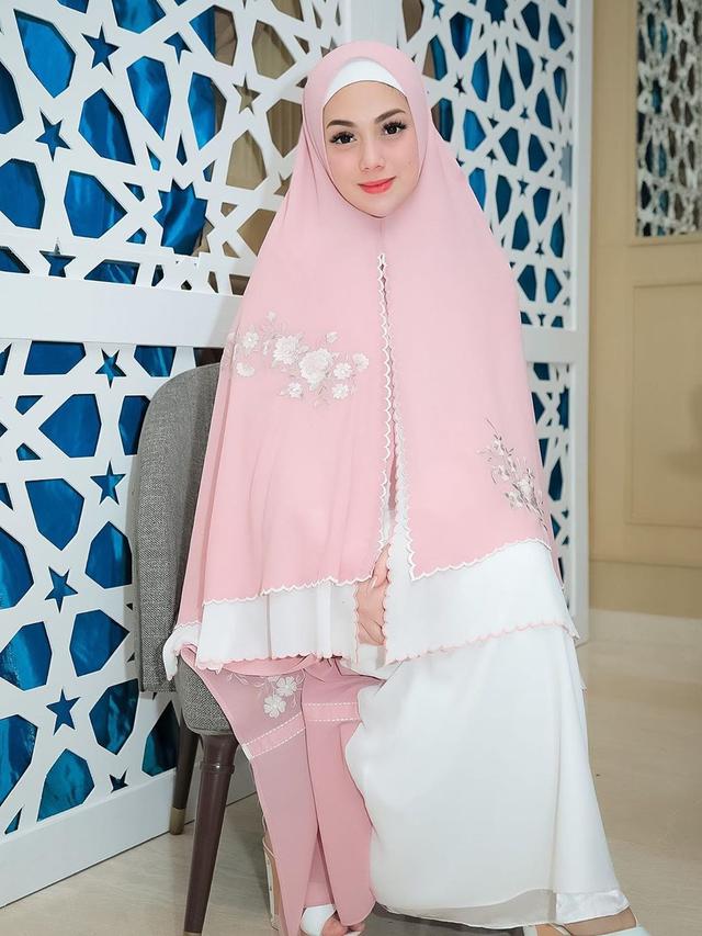 Celine Evangelista Buka Suara Soal Agama Yang Dianutnya Ramadan Liputan6 Com