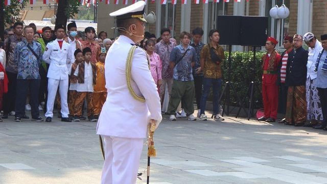 Ikuti Upacara dengan Serius