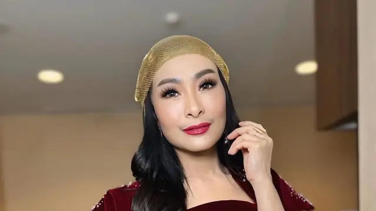 Iis Dahlia Ingin Melihat Anak Menikah, Khawatir Kalau Ajal Lebih Cepat Menjemput
