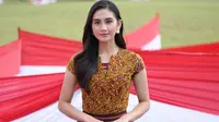 Padu Padan Batik dan Rok untuk Upacara HUT RI (Foto: Reve Art AI)
