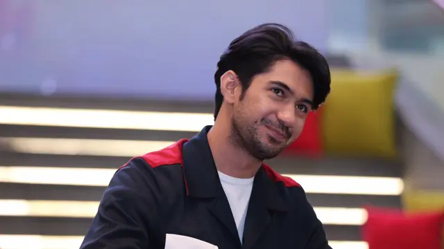 [Fimela] Reza Rahadian