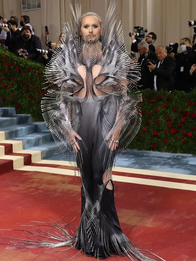 Tema Met Gala 2022 Jadi Kontroversi, Dianggap Tidak Peka dengan Konflik Ukraina