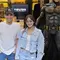 Ririn Dwi Ariyanti dan Jonathan Frizzy Kompak Hadiri Kondangan