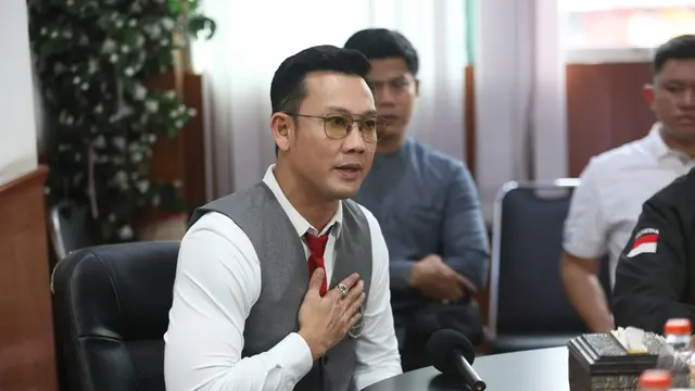 Denny Sumargo
