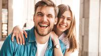 Ilustrasi Pasangan Humoris Credit: pexels.com/pixabay