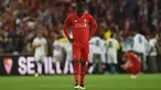 Christian Benteke merupakan salah satu rekrutan pertama Jurgen Klopp saat dipercaya menangani Liverpool. Pemain asal Belgia tersebut didatangkan menuju Anflied dengan biaya 46,5 juta euro dari Aston Villa. Dengan biaya yang cukup mahal, sayangnya ia gagal menunjukkan performa terbaiknya. Sebagai penyerang, Benteke hanya mampu mencetak 10 gol dan enam assist dalam 42 penampilannya di semua kompetisi. Alhasil, ia kemudian dilepas semusim berikutnya. (AFP/Paul Ellis)
